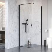 Strømberg Noma 135 fast brusevæg m/svingdør til venstre - 80 x 80 - Klar glas/mat sort