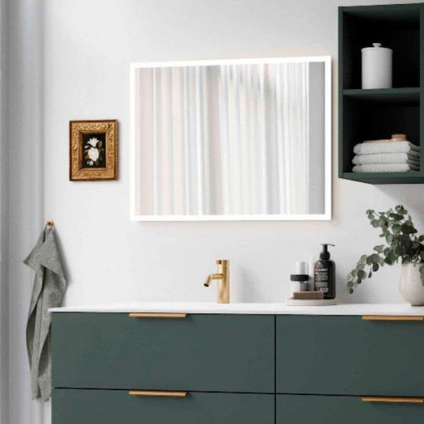 Kriss Nord firkantet spejl m/lys og touch 70 x 80 cm