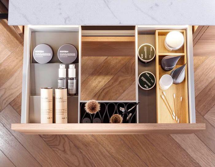 Dansani Luna 101 m&oslash;bels&aelig;t m/Kantate vask, h&oslash;j skuffe og indretning - Brun eg