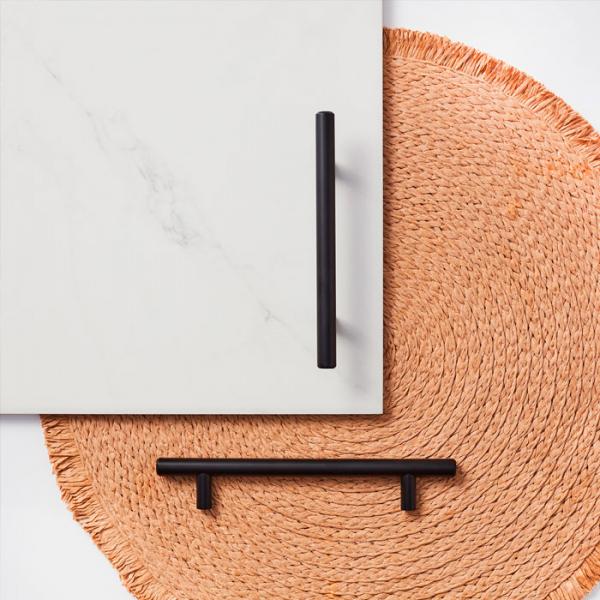 Beslagsboden BB578 møbelgreb - 150mm - Mat sort Beslagsboden BB578 møbelgreb - 150mm - Mat sort