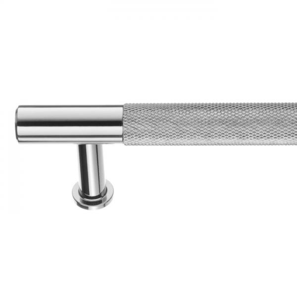 Beslagsboden B6361 m&oslash;belgreb m/crystal cut - Krom